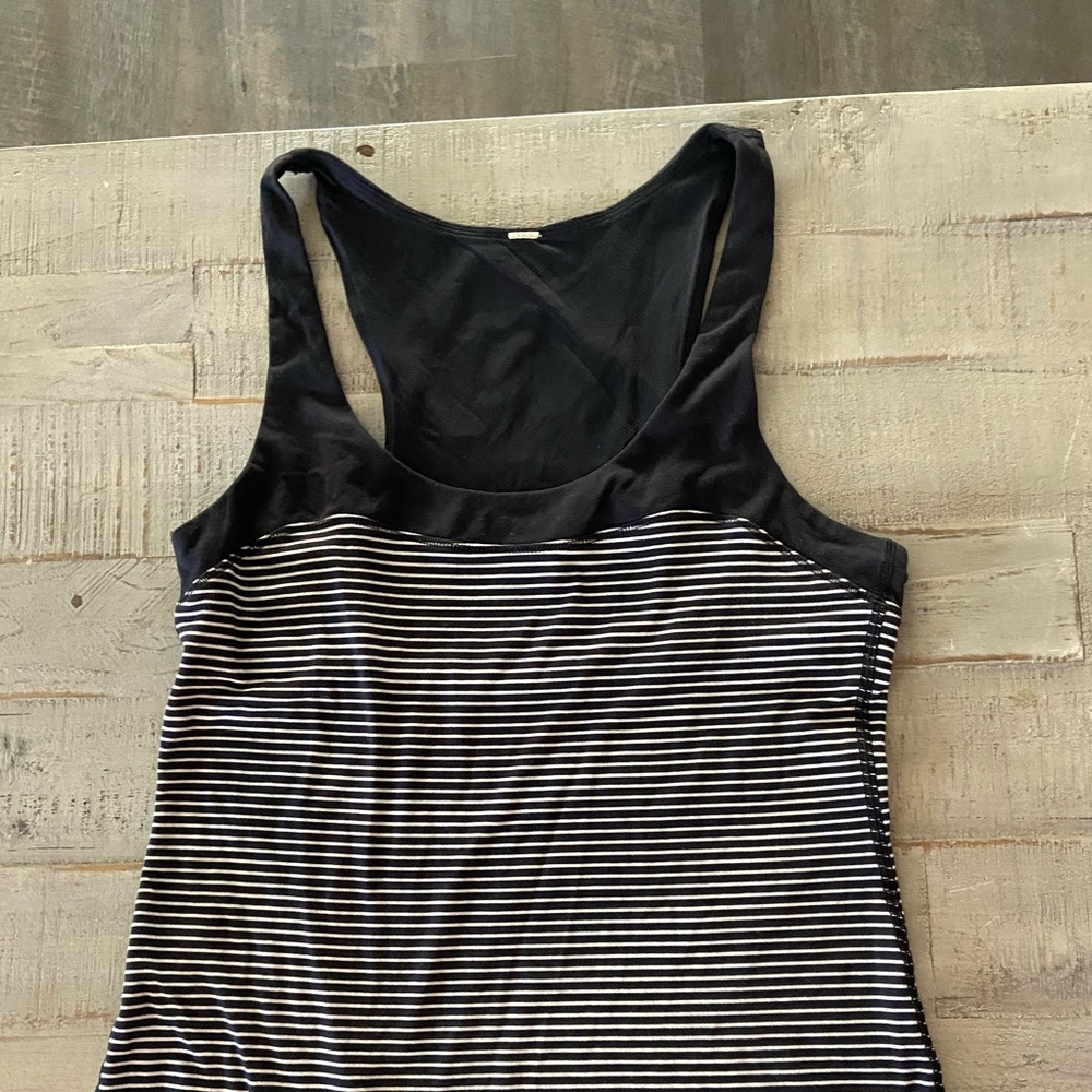 Lululemon yoga tank